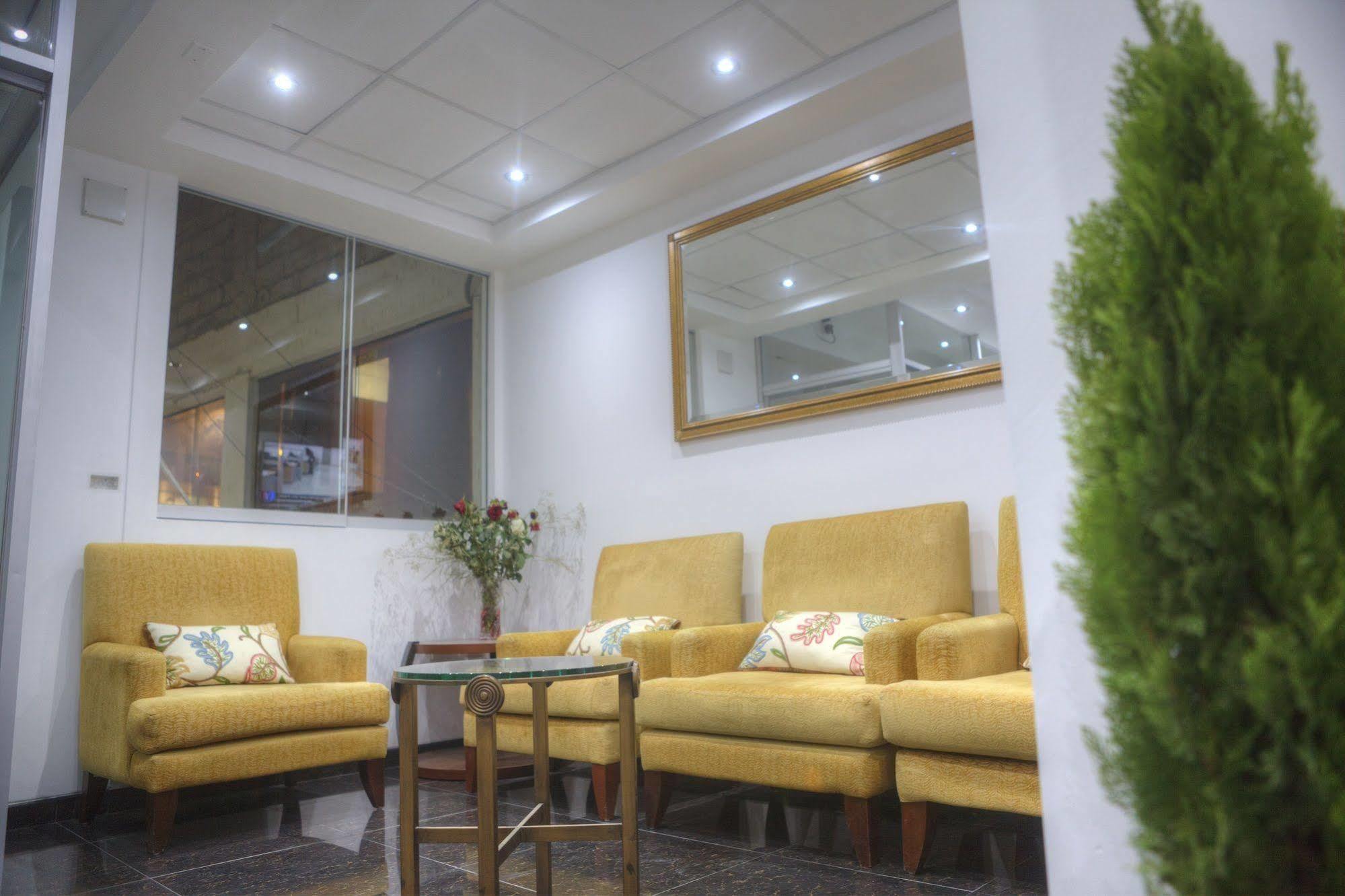 Siball Hotel Abancay Esterno foto