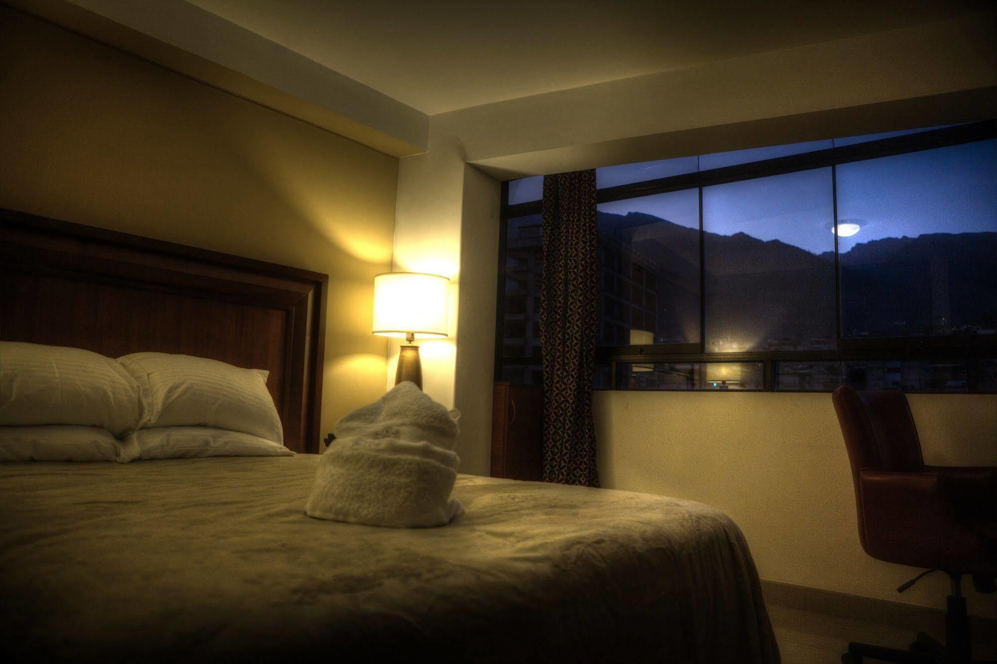 Siball Hotel Abancay Esterno foto